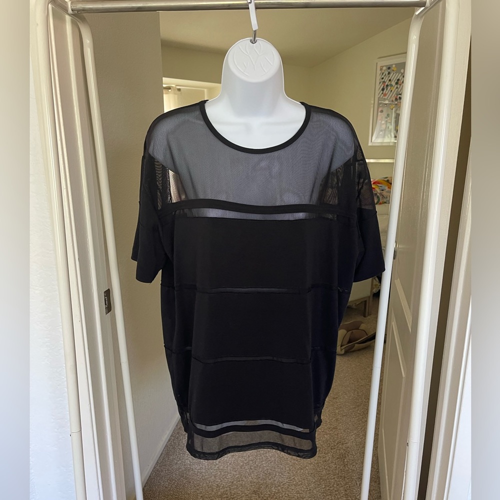 Stylenanda Korean brand mesh panel cotton tee T-shirt size S-M preowned